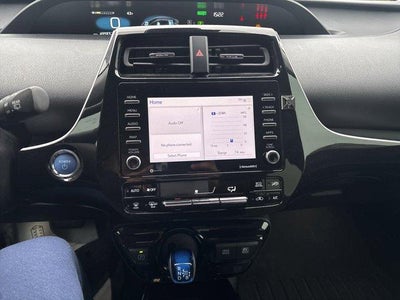 2022 Toyota Prius LE AWD-e (Natl)