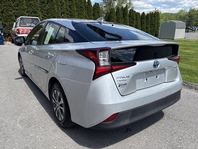 2019 Toyota Prius XLE AWD-e (Natl)