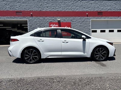 2022 Toyota Corolla SE CVT (Natl)