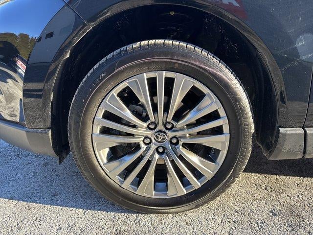 2024 Toyota Venza XLE AWD (SE)