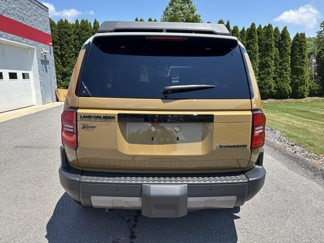 2026 Toyota Land Cruiser 4WD (Natl)