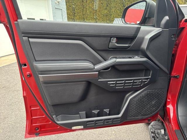 2025 Toyota 4Runner SR5 4WD (GS)