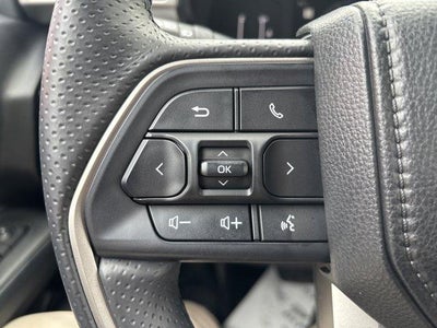 2025 Toyota 4Runner SR5 4WD (GS)