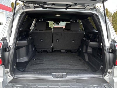 2025 Toyota 4Runner SR5 4WD (GS)