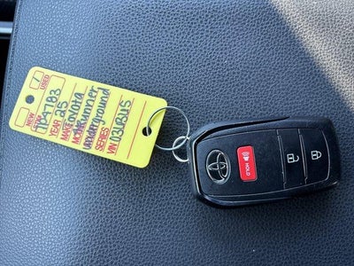 2025 Toyota 4Runner SR5 4WD (GS)