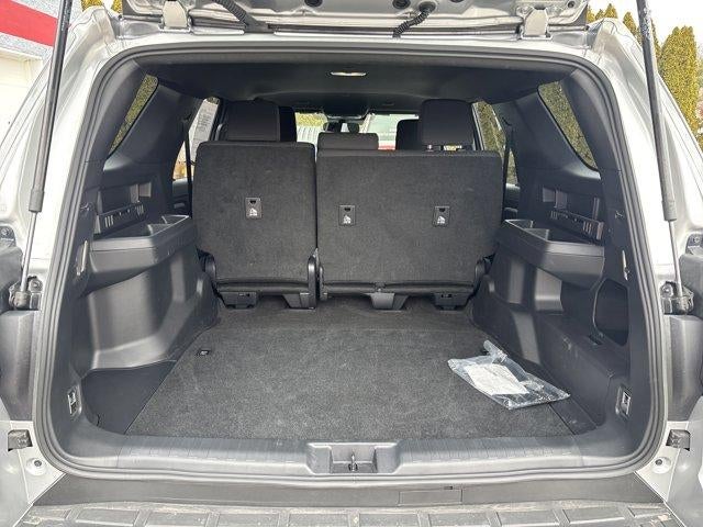 2025 Toyota 4Runner SR5 4WD (GS)