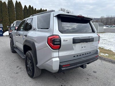 2025 Toyota 4Runner SR5 4WD (GS)