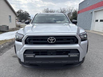 2025 Toyota 4Runner SR5 4WD (GS)
