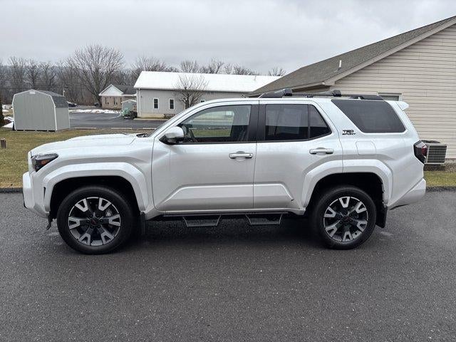 2025 Toyota 4Runner TRD Sport Premium 4WD (Natl)