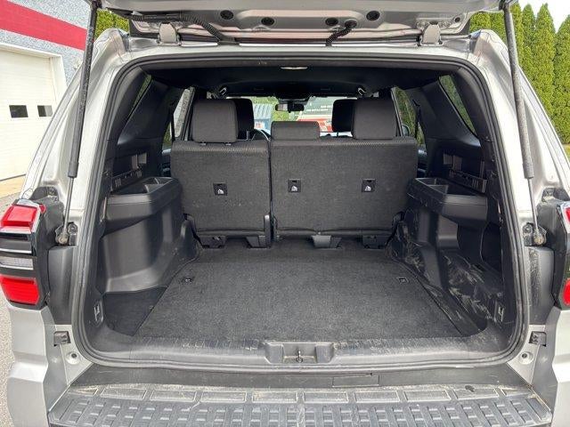 2025 Toyota 4Runner SR5 4WD (GS)