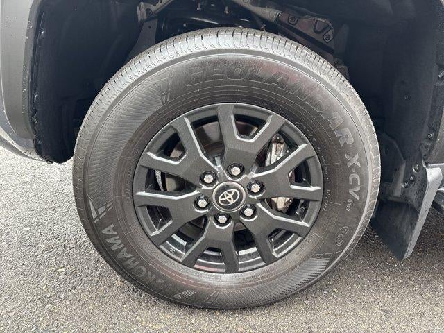 2025 Toyota 4Runner SR5 4WD (GS)