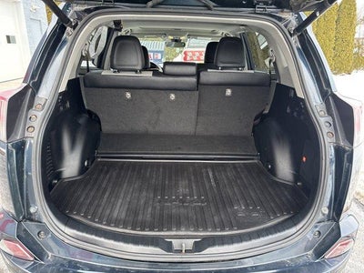 2018 Toyota RAV4 Hybrid Limited AWD (Natl)