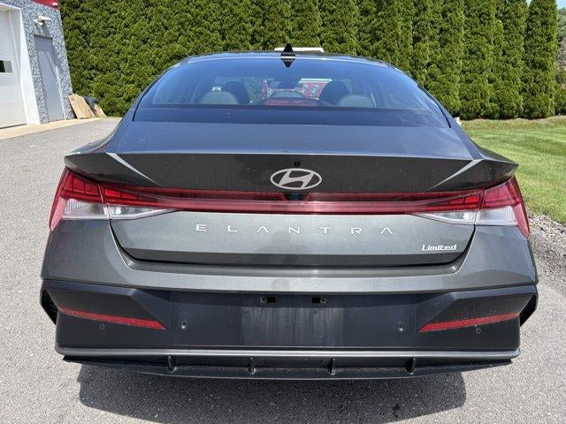 2024 Hyundai ELANTRA Limited IVT