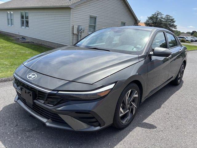 2024 Hyundai ELANTRA Limited IVT