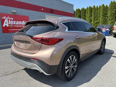 2019 INFINITI QX30 ESSENTIAL AWD