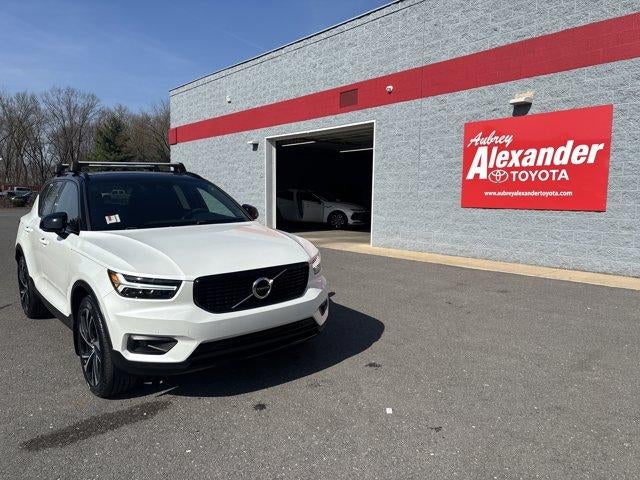 2021 Volvo XC40 T5 AWD R-Design