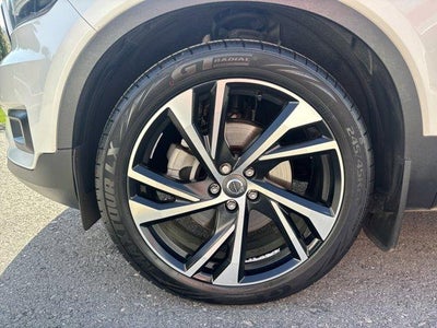 2021 Volvo XC40 T5 AWD R-Design