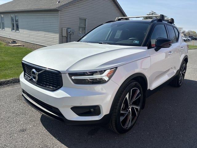 2021 Volvo XC40 T5 AWD R-Design