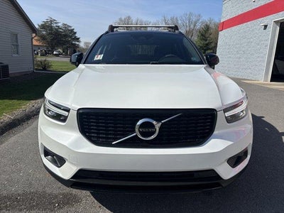 2021 Volvo XC40 T5 AWD R-Design
