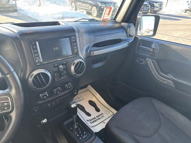 2015 Jeep Wrangler Unlimited 4WD 4dr Willys Wheeler