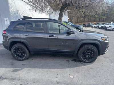 2022 Jeep Cherokee X 4x4