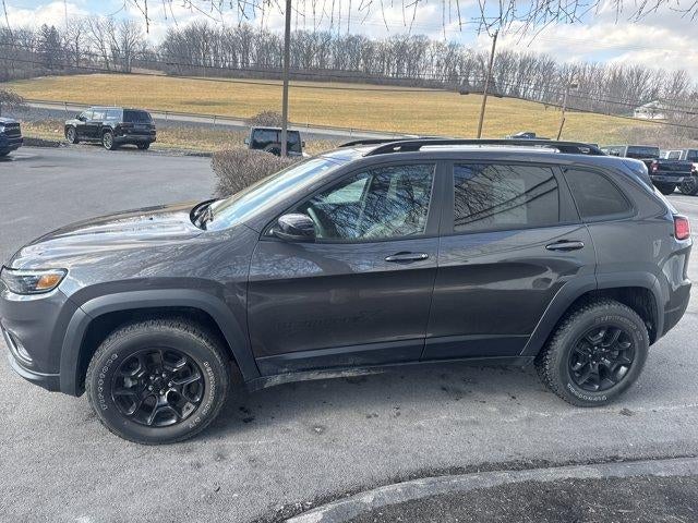 2022 Jeep Cherokee X 4x4