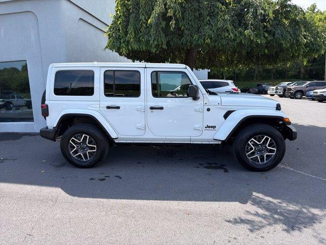 2026 Jeep Wrangler Sahara 4 Door 4x4