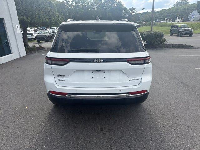 2023 Jeep Grand Cherokee Laredo 4x4