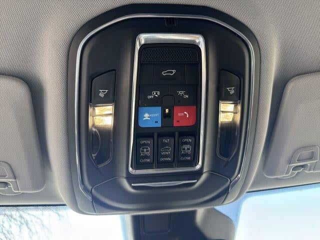 2021 Jeep Grand Cherokee L Limited 4x4