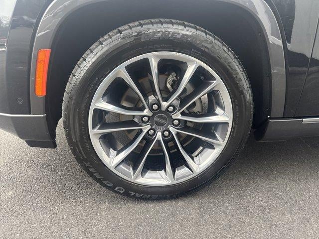 2022 Jeep Wagoneer Series III 4x4