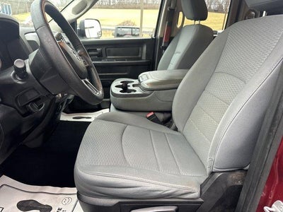 2014 RAM 1500 4WD Quad Cab 6.4 Ft Box Express