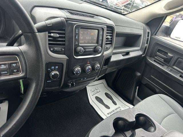 2014 RAM 1500 4WD Quad Cab 6.4 Ft Box Express