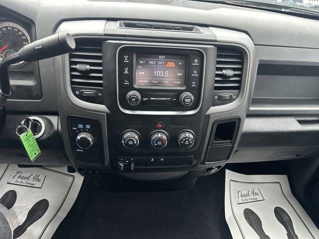 2014 RAM 1500 4WD Quad Cab 6.4 Ft Box Express