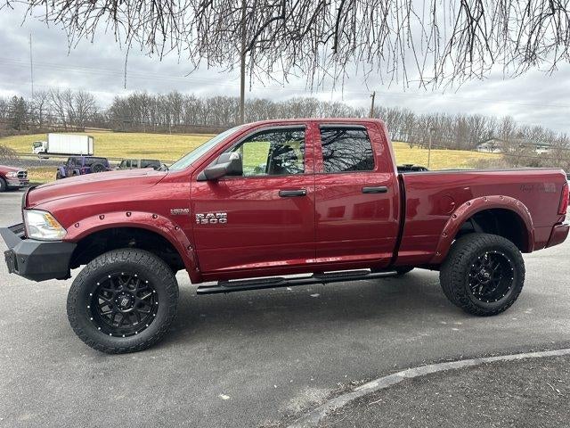 2014 RAM 1500 4WD Quad Cab 6.4 Ft Box Express