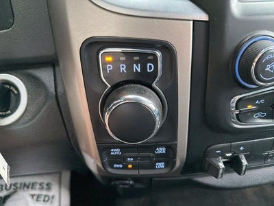 2014 RAM 1500 4WD Crew Cab 5.7 Ft Box Big Horn