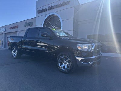 2019 RAM 1500 Big Horn/Lone Star 4x4 Crew Cab 5'7" Box