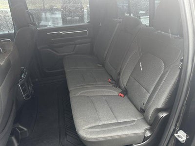 2019 RAM 1500 Big Horn/Lone Star 4x4 Crew Cab 6'4" Box