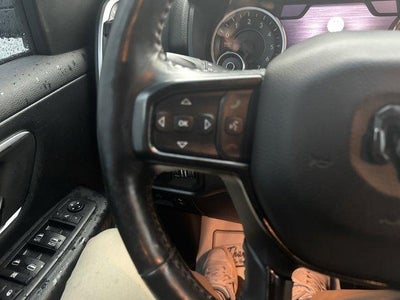 2019 RAM 1500 Big Horn/Lone Star 4x4 Crew Cab 6'4" Box