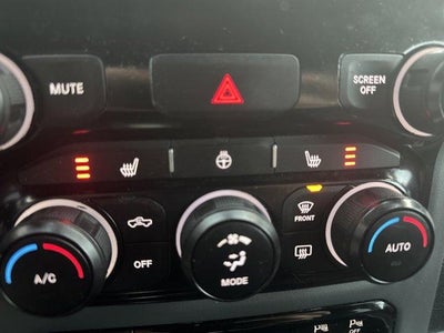 2019 RAM 1500 Big Horn/Lone Star 4x4 Crew Cab 6'4" Box