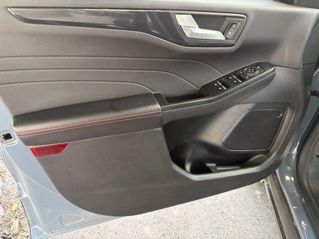 2025 Ford Escape ST-Line Select AWD