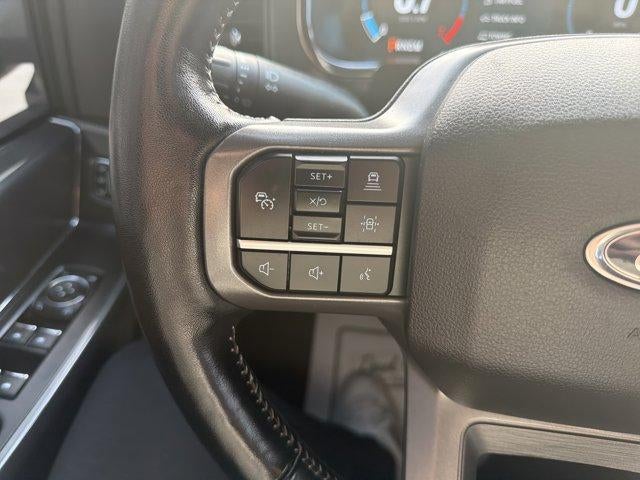 2022 Ford F-150 LARIAT 4WD SuperCrew 5.5' Box