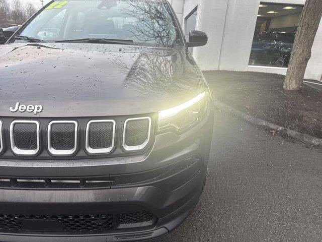 2022 Jeep Compass Latitude Lux