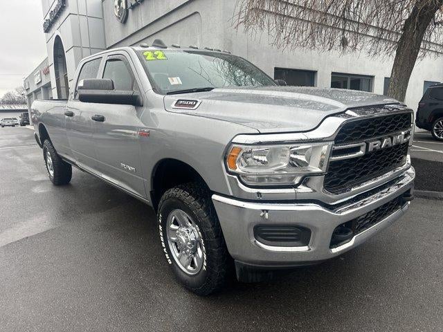 2022 RAM 3500 Tradesman 4x4 Crew Cab 8' Box