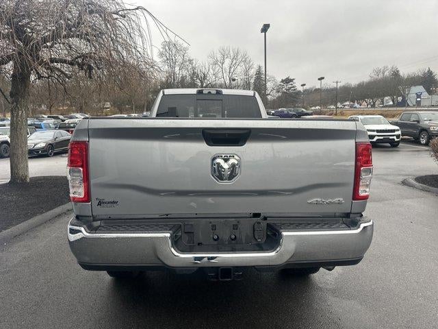 2022 RAM 3500 Tradesman 4x4 Crew Cab 8' Box