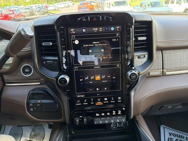 2024 RAM 3500 Longhorn 4x4 Crew Cab 8' Box