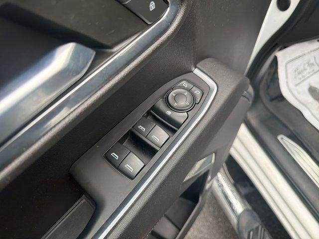 2023 Chevrolet Silverado 1500 Crew Cab Short Box 4-Wheel Drive LT 1LT