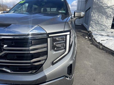 2023 GMC Sierra 1500 Crew Cab Short Box 4-Wheel Drive SLT