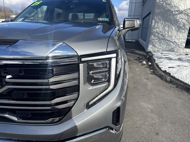 2023 GMC Sierra 1500 Crew Cab Short Box 4-Wheel Drive SLT