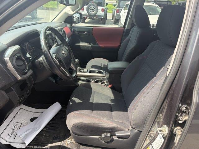 2019 Toyota Tacoma 4WD 4WD SR5 Double Cab 5' Bed V6 AT (GS)