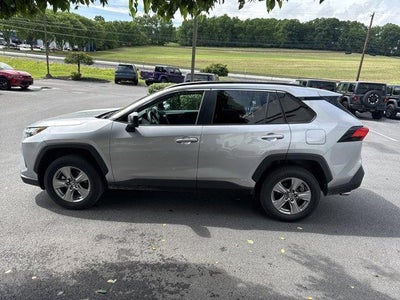 2025 Toyota RAV4 Hybrid LE AWD (Natl)